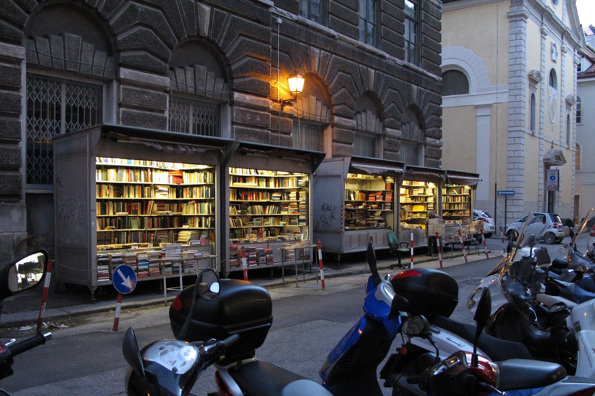 Triest - Bücherstände in der Innenstadt